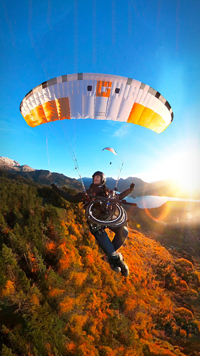 Antoine Taillefer paragliding with a Brompton T Line over Lake Annecy